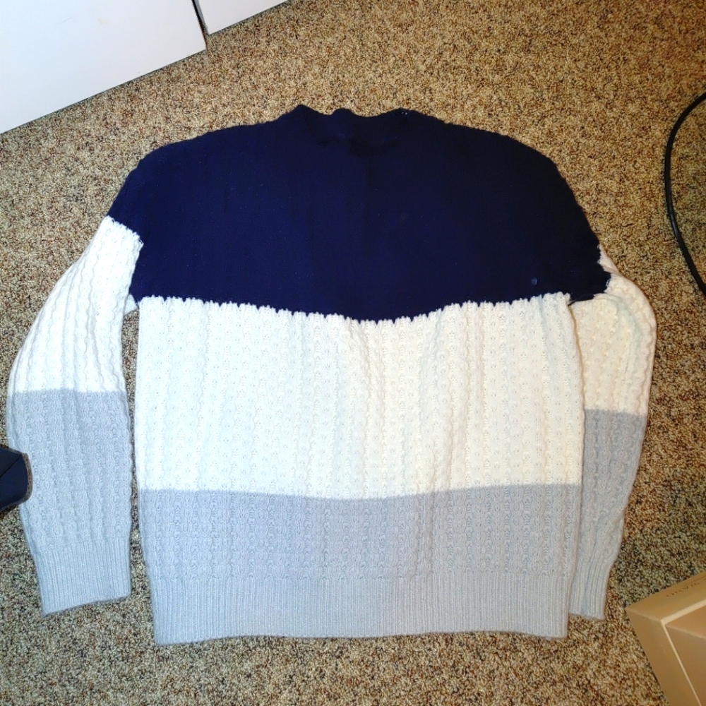 Women's Knit Sweater
